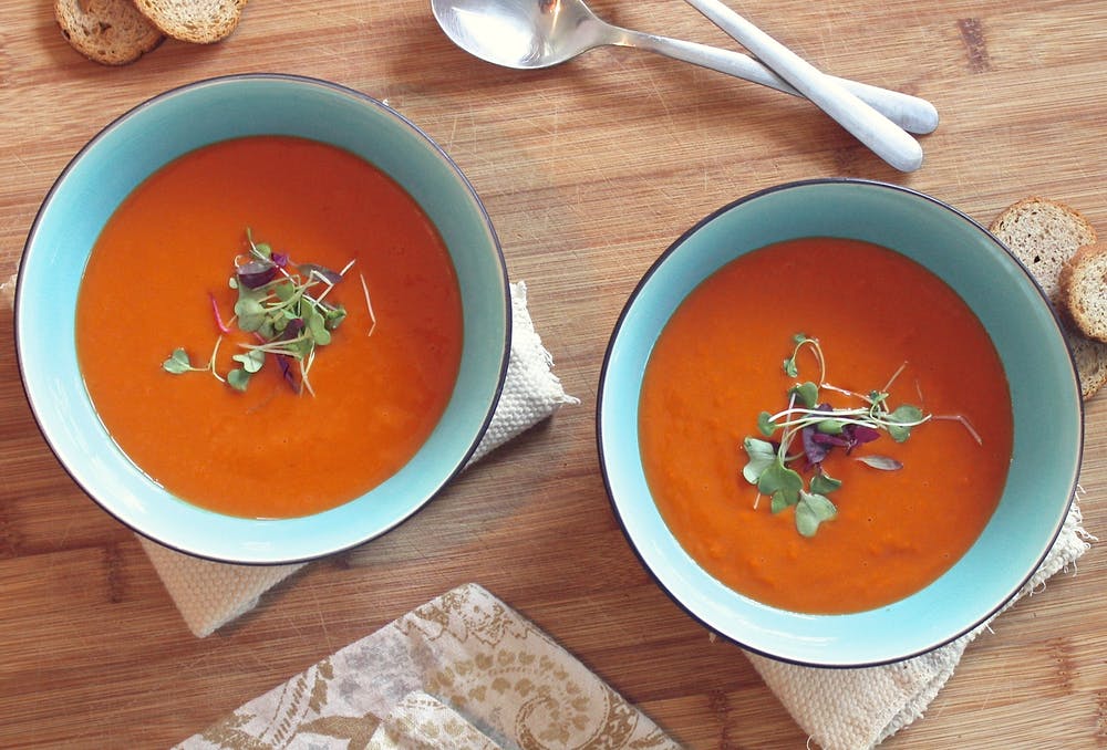 Soups are best foods for weight loss.